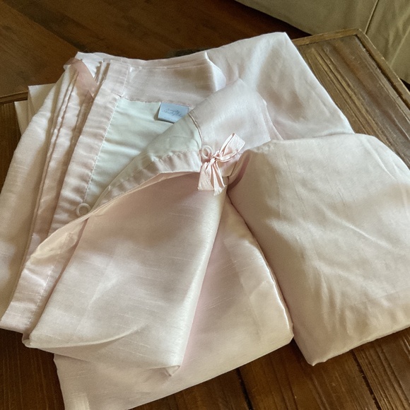 Balloon window shades